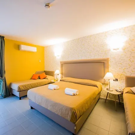 Athenaeum 3*