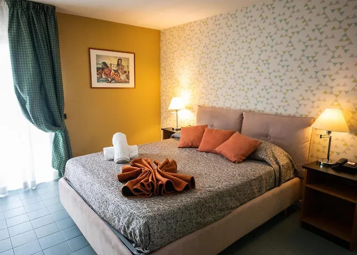 Hotel Athenaeum 3*