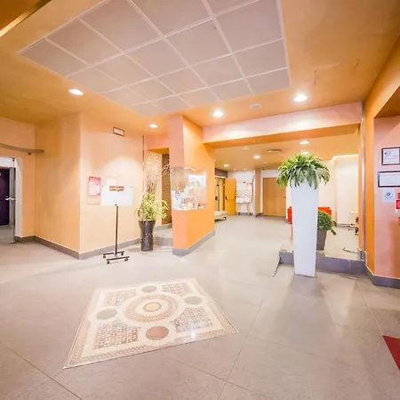 Ξενοδοχείο Athenaeum 3*